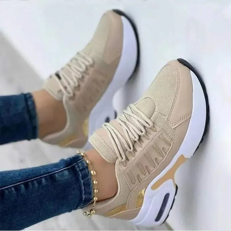 Nadine | Sample Skywalk Comfort